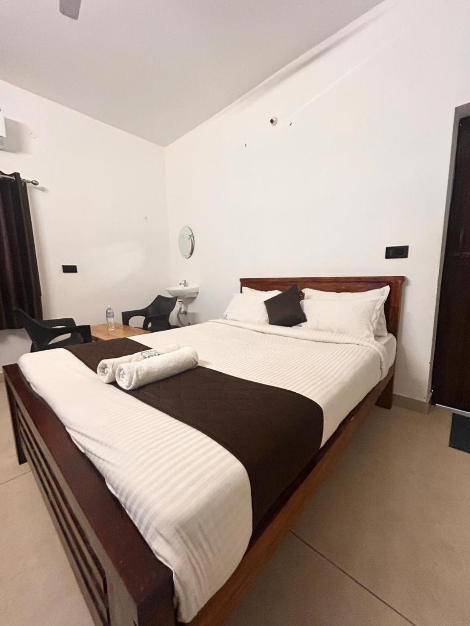 Hotel The Ocean Grand Puducherry Exterior foto