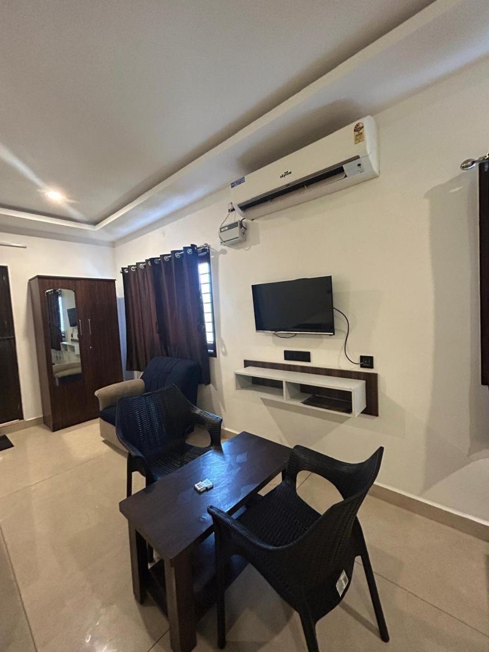 Hotel The Ocean Grand Puducherry Exterior foto