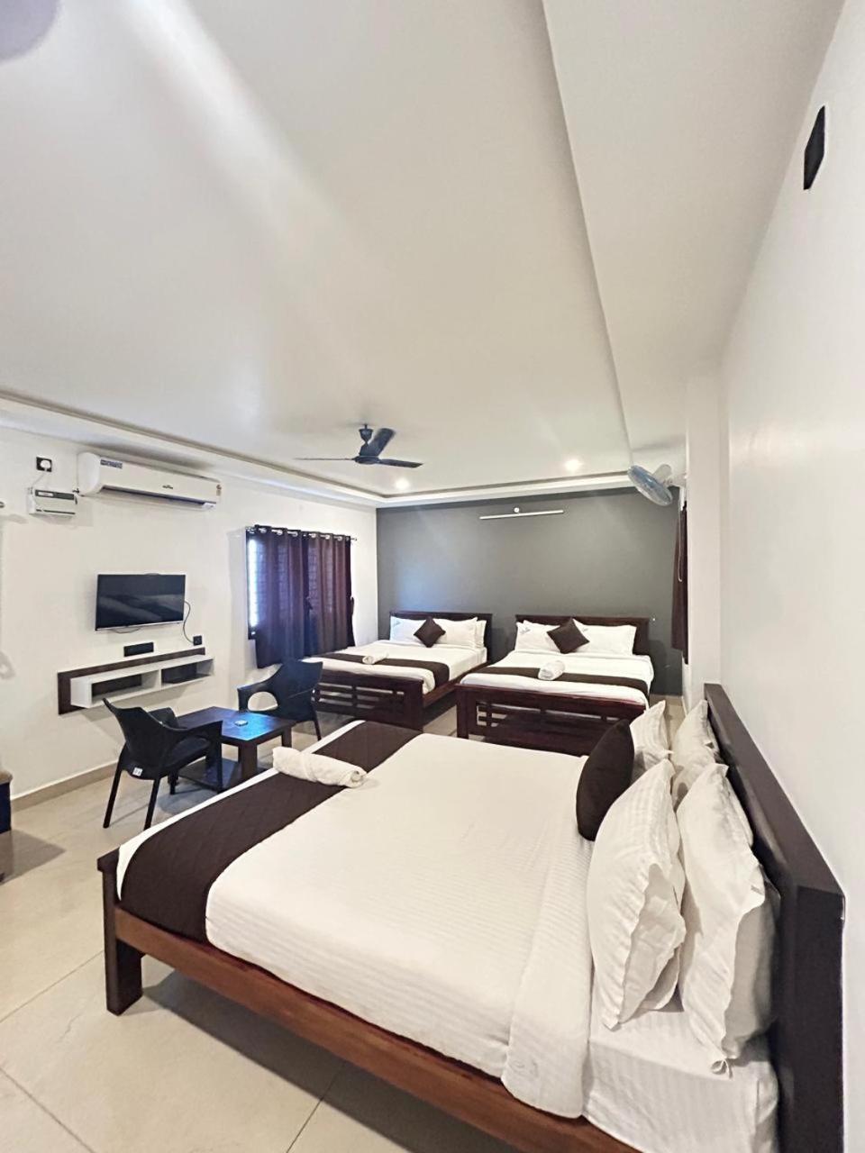 Hotel The Ocean Grand Puducherry Exterior foto