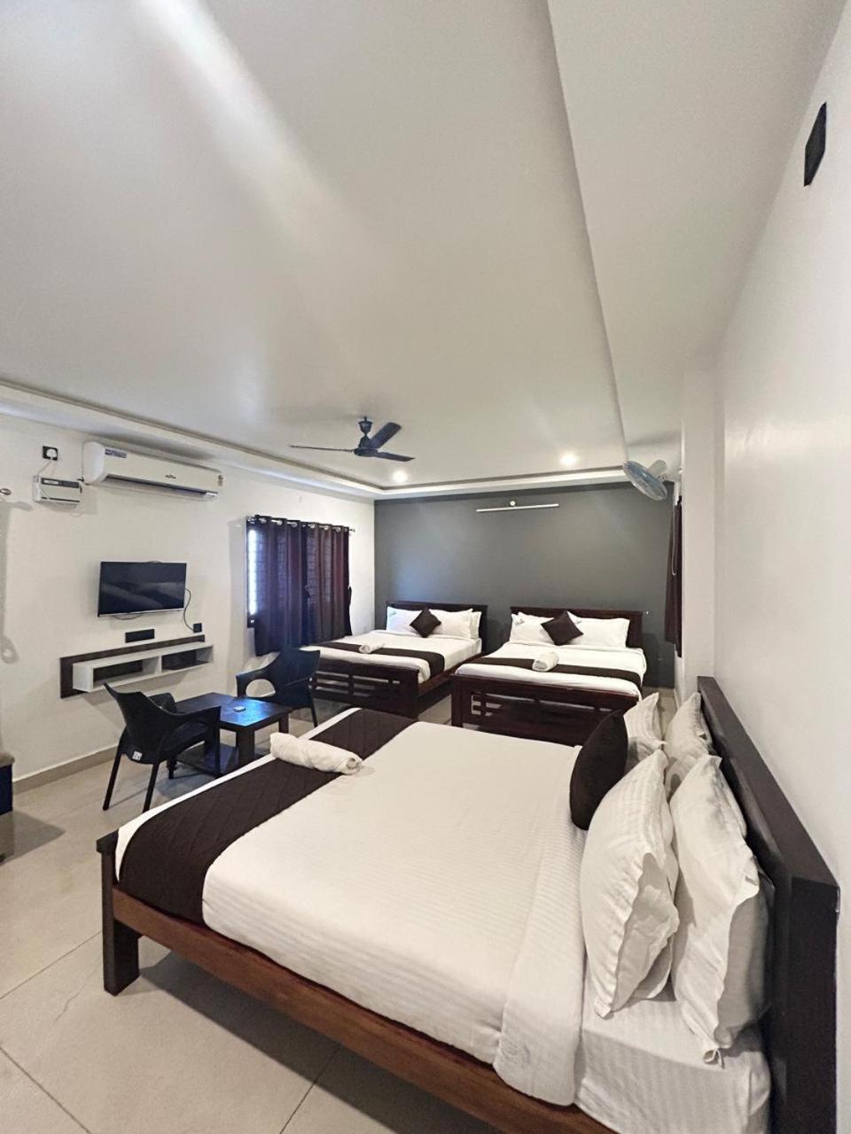Hotel The Ocean Grand Puducherry Exterior foto